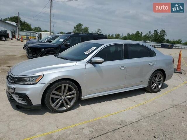 Серый Фольксваген Пассат, объемом двигателя 1.8 л и пробегом 126 тыс. км за 2800 $, фото 1 на Automoto.ua