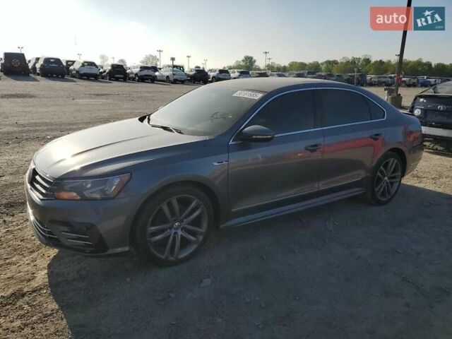 Серый Фольксваген Пассат, объемом двигателя 1.8 л и пробегом 146 тыс. км за 2750 $, фото 1 на Automoto.ua