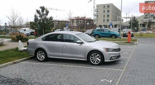 Серый Фольксваген Пассат, объемом двигателя 1.98 л и пробегом 98 тыс. км за 13500 $, фото 1 на Automoto.ua