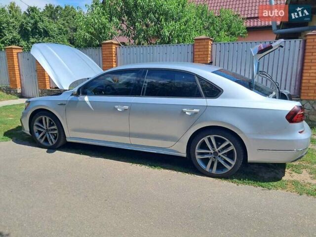 Серый Фольксваген Пассат, объемом двигателя 1.98 л и пробегом 106 тыс. км за 16000 $, фото 1 на Automoto.ua