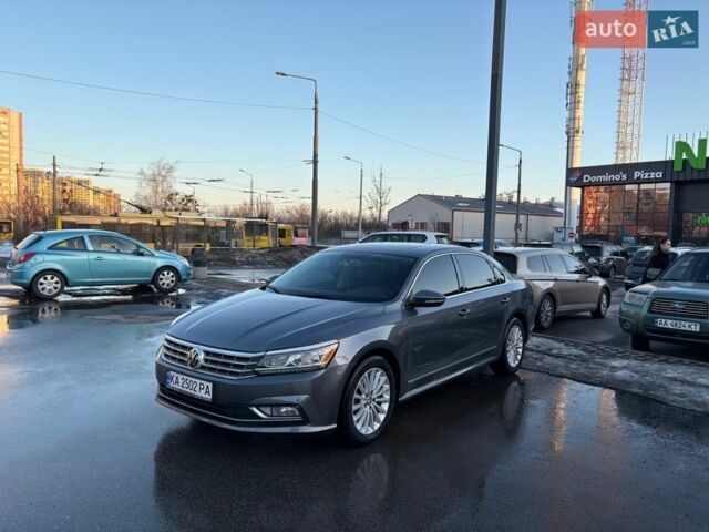 Сірий Фольксваген Пассат, об'ємом двигуна 1.8 л та пробігом 181 тис. км за 14300 $, фото 1 на Automoto.ua