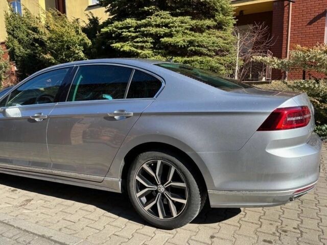 Серый Фольксваген Пассат, объемом двигателя 0 л и пробегом 84 тыс. км за 9500 $, фото 1 на Automoto.ua