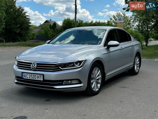 Серый Фольксваген Пассат, объемом двигателя 1.97 л и пробегом 173 тыс. км за 23500 $, фото 1 на Automoto.ua