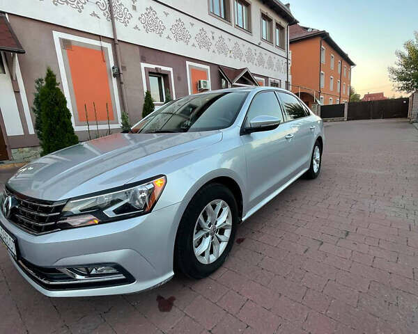 Сірий Фольксваген Пассат, об'ємом двигуна 1.98 л та пробігом 126 тис. км за 13000 $, фото 1 на Automoto.ua