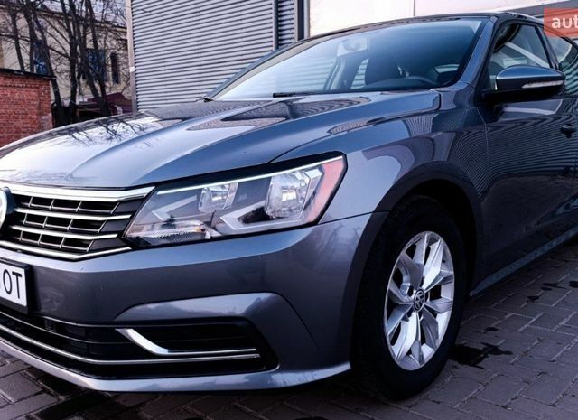 Серый Фольксваген Пассат, объемом двигателя 1.98 л и пробегом 46 тыс. км за 12000 $, фото 1 на Automoto.ua