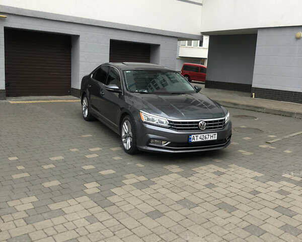 Сірий Фольксваген Пассат, об'ємом двигуна 1.8 л та пробігом 225 тис. км за 13500 $, фото 1 на Automoto.ua