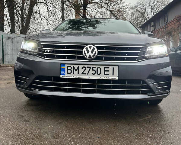 Серый Фольксваген Пассат, объемом двигателя 2 л и пробегом 131 тыс. км за 13800 $, фото 1 на Automoto.ua