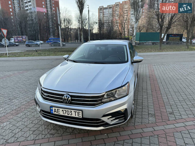 Серый Фольксваген Пассат, объемом двигателя 1.98 л и пробегом 90 тыс. км за 16500 $, фото 1 на Automoto.ua