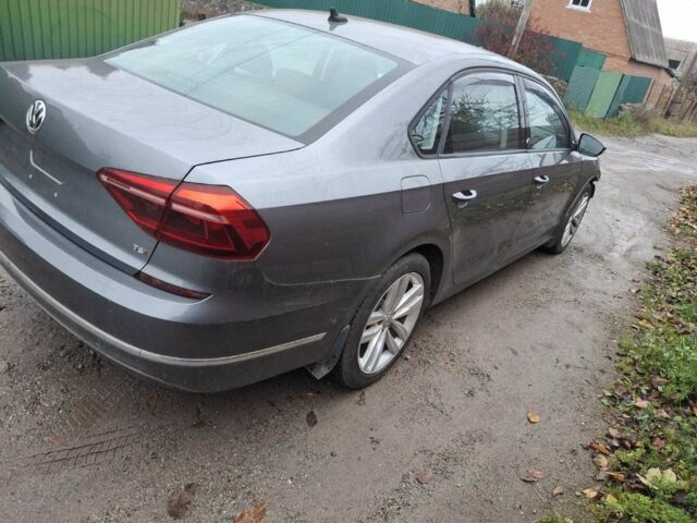 Сірий Фольксваген Пассат, об'ємом двигуна 2 л та пробігом 72 тис. км за 10700 $, фото 1 на Automoto.ua