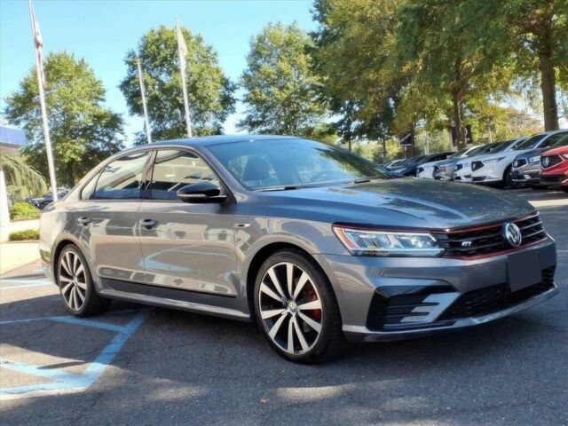 Фольксваген Пассат 2018 в Киеве на Automoto.ua Серый Фольксваген Пассат, объемом двигателя 3.6 л и пробегом 33 тыс. км за 6000 $, фото 1 на Automoto.ua