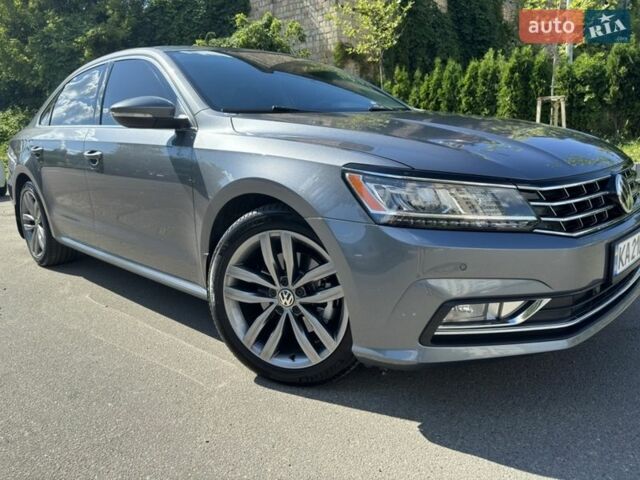 Сірий Фольксваген Пассат, об'ємом двигуна 2 л та пробігом 92 тис. км за 16500 $, фото 1 на Automoto.ua