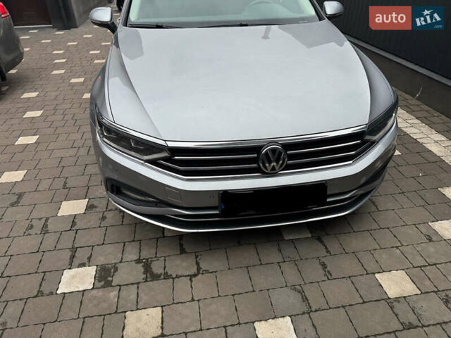 Серый Фольксваген Пассат, объемом двигателя 1.97 л и пробегом 168 тыс. км за 25500 $, фото 1 на Automoto.ua