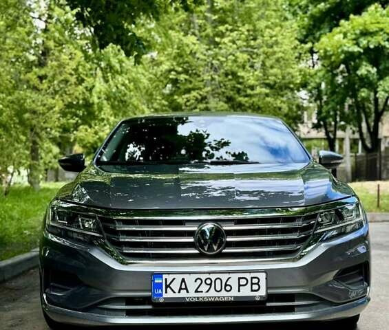 Сірий Фольксваген Пассат, об'ємом двигуна 2 л та пробігом 128 тис. км за 19000 $, фото 1 на Automoto.ua