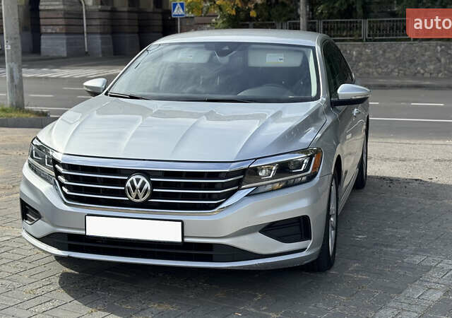 Серый Фольксваген Пассат, объемом двигателя 1.98 л и пробегом 129 тыс. км за 17900 $, фото 1 на Automoto.ua