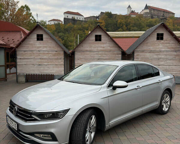 Серый Фольксваген Пассат, объемом двигателя 2 л и пробегом 202 тыс. км за 24990 $, фото 1 на Automoto.ua