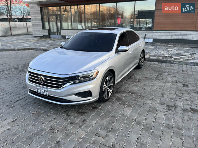 Серый Фольксваген Пассат, объемом двигателя 2 л и пробегом 139 тыс. км за 20000 $, фото 1 на Automoto.ua