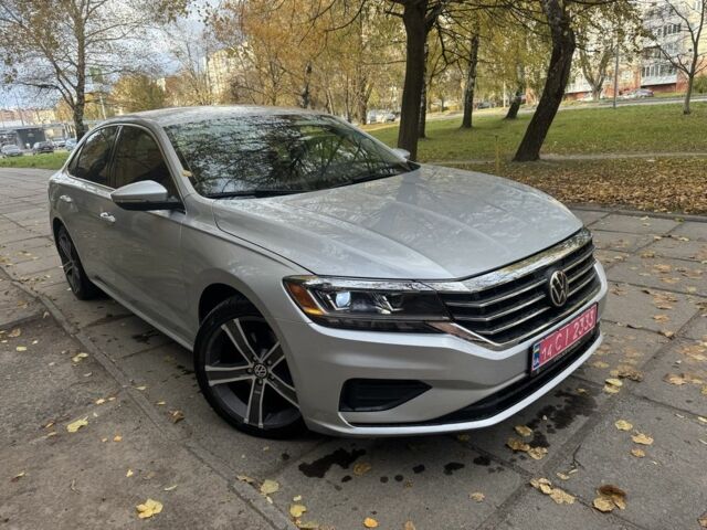 Серый Фольксваген Пассат, объемом двигателя 0 л и пробегом 111 тыс. км за 16999 $, фото 1 на Automoto.ua