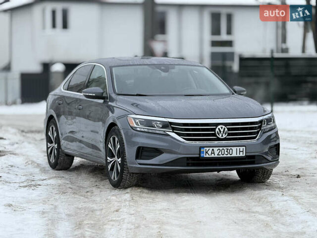 Серый Фольксваген Пассат, объемом двигателя 1.98 л и пробегом 52 тыс. км за 22200 $, фото 1 на Automoto.ua