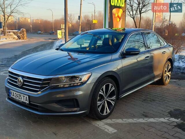 Серый Фольксваген Пассат, объемом двигателя 2 л и пробегом 167 тыс. км за 16700 $, фото 1 на Automoto.ua