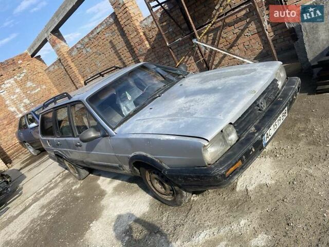 Серый Фольксваген Пассат, объемом двигателя 1.8 л и пробегом 280 тыс. км за 600 $, фото 1 на Automoto.ua