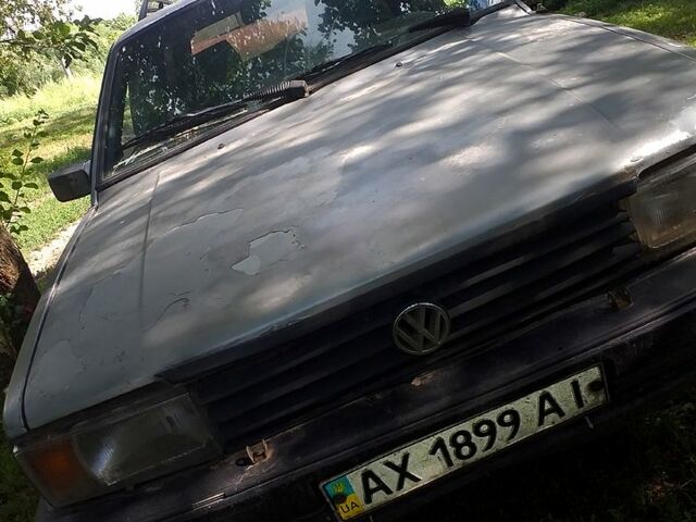 Серый Фольксваген Пассат, объемом двигателя 1.8 л и пробегом 303 тыс. км за 850 $, фото 1 на Automoto.ua