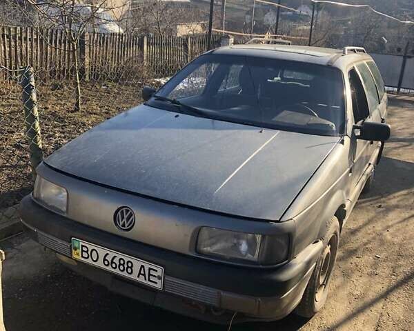 Сірий Фольксваген Пассат, об'ємом двигуна 1.8 л та пробігом 300 тис. км за 1900 $, фото 1 на Automoto.ua