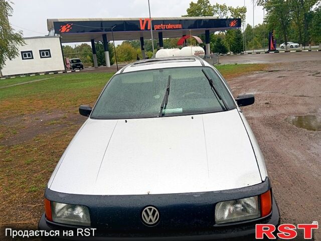 Сірий Фольксваген Пассат, об'ємом двигуна 1.8 л та пробігом 278 тис. км за 1800 $, фото 1 на Automoto.ua