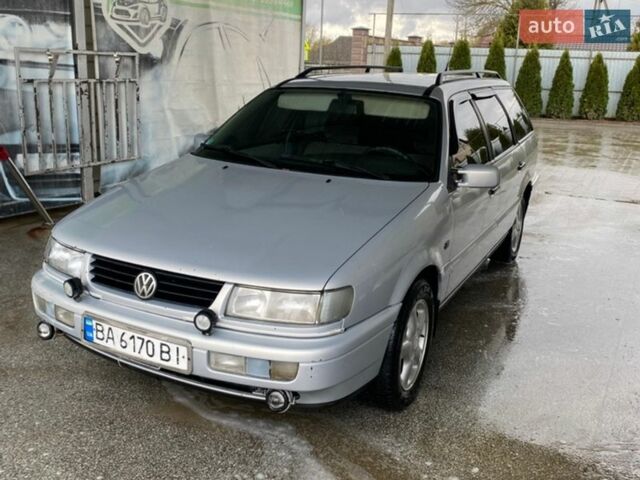 Серый Фольксваген Пассат, объемом двигателя 1.98 л и пробегом 390 тыс. км за 1900 $, фото 1 на Automoto.ua