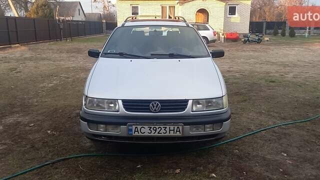 Сірий Фольксваген Пассат, об'ємом двигуна 1.78 л та пробігом 415 тис. км за 1950 $, фото 1 на Automoto.ua