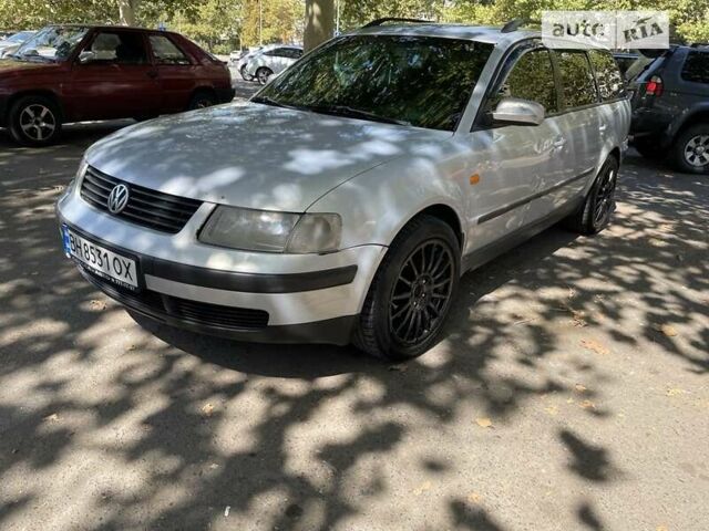 Серый Фольксваген Пассат, объемом двигателя 1.9 л и пробегом 555 тыс. км за 2700 $, фото 1 на Automoto.ua