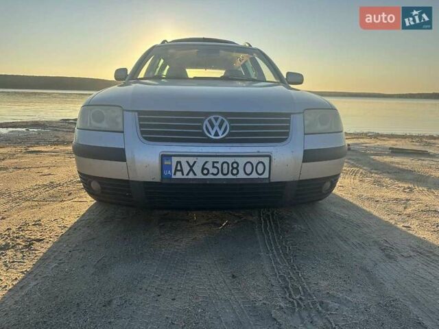 Серый Фольксваген Пассат, объемом двигателя 1.6 л и пробегом 340 тыс. км за 4100 $, фото 1 на Automoto.ua