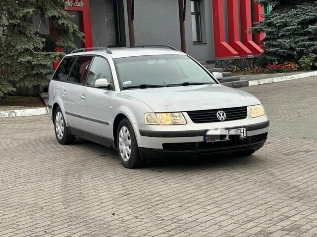 Серый Фольксваген Пассат, объемом двигателя 1.9 л и пробегом 370 тыс. км за 2299 $, фото 1 на Automoto.ua