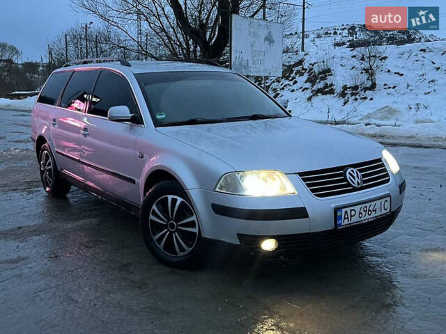 Серый Фольксваген Пассат, объемом двигателя 1.78 л и пробегом 220 тыс. км за 4200 $, фото 1 на Automoto.ua