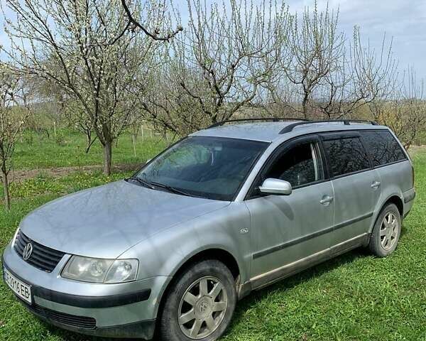 Сірий Фольксваген Пассат, об'ємом двигуна 1.9 л та пробігом 350 тис. км за 4200 $, фото 1 на Automoto.ua
