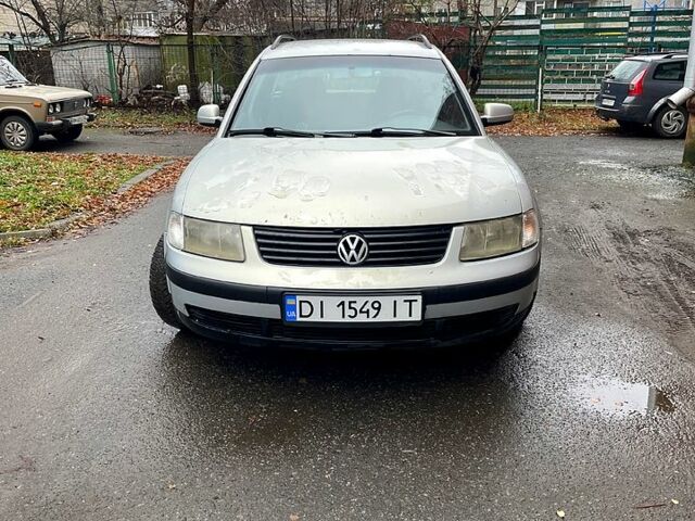 Сірий Фольксваген Пассат, об'ємом двигуна 1.9 л та пробігом 336 тис. км за 2499 $, фото 1 на Automoto.ua