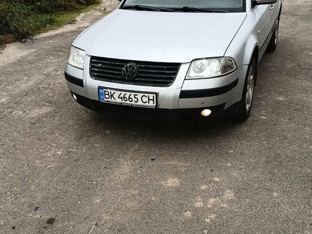 Сірий Фольксваген Пассат, об'ємом двигуна 1.9 л та пробігом 450 тис. км за 3000 $, фото 1 на Automoto.ua