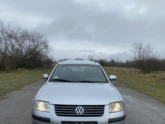 Серый Фольксваген Пассат, объемом двигателя 1.9 л и пробегом 30 тыс. км за 2250 $, фото 1 на Automoto.ua