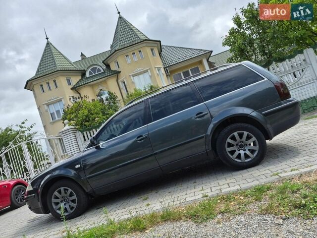 Серый Фольксваген Пассат, объемом двигателя 1.9 л и пробегом 350 тыс. км за 2650 $, фото 1 на Automoto.ua