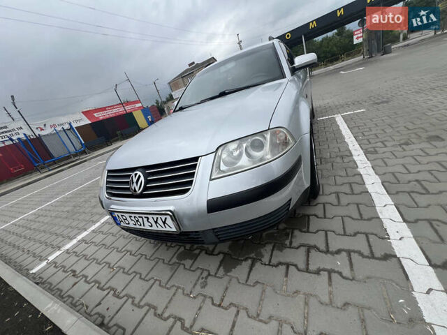 Серый Фольксваген Пассат, объемом двигателя 1.6 л и пробегом 232 тыс. км за 5000 $, фото 1 на Automoto.ua