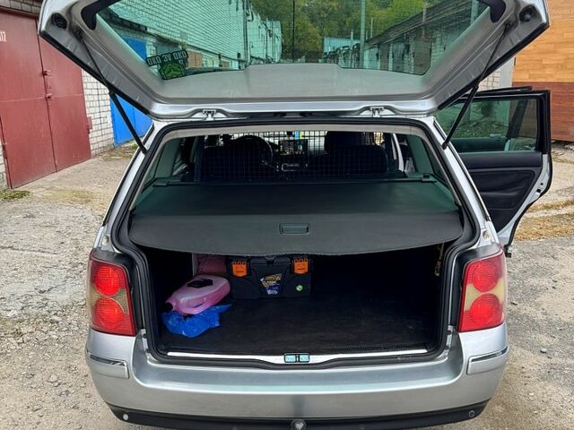 Серый Фольксваген Пассат, объемом двигателя 1.9 л и пробегом 268 тыс. км за 4700 $, фото 1 на Automoto.ua