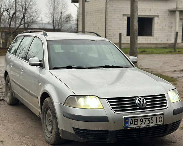 Серый Фольксваген Пассат, объемом двигателя 1.9 л и пробегом 332 тыс. км за 2700 $, фото 1 на Automoto.ua