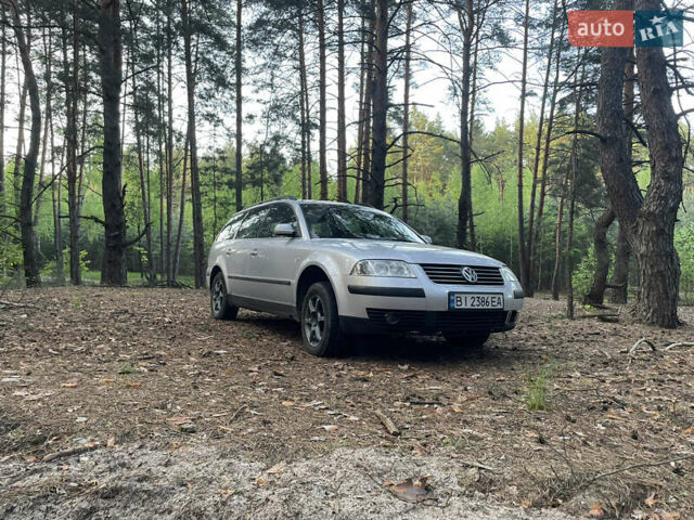 Серый Фольксваген Пассат, объемом двигателя 1.6 л и пробегом 266 тыс. км за 4599 $, фото 1 на Automoto.ua