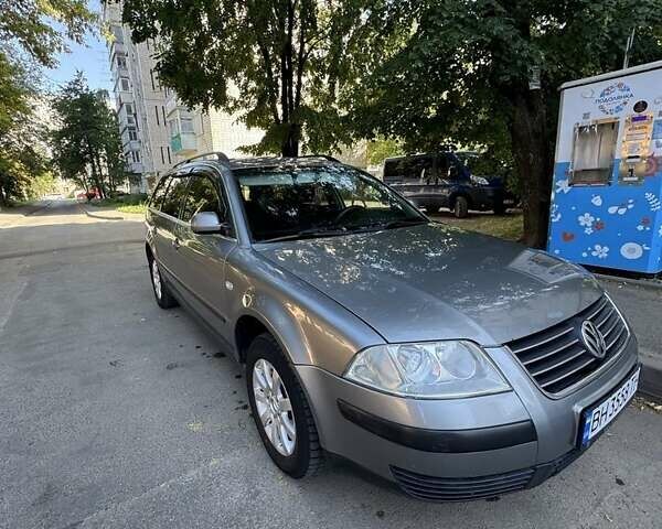 Сірий Фольксваген Пассат, об'ємом двигуна 1.6 л та пробігом 270 тис. км за 3800 $, фото 1 на Automoto.ua