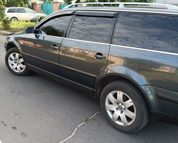 Сірий Фольксваген Пассат, об'ємом двигуна 1.9 л та пробігом 334 тис. км за 5000 $, фото 1 на Automoto.ua