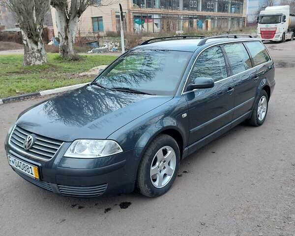 Серый Фольксваген Пассат, объемом двигателя 1.6 л и пробегом 231 тыс. км за 5500 $, фото 1 на Automoto.ua
