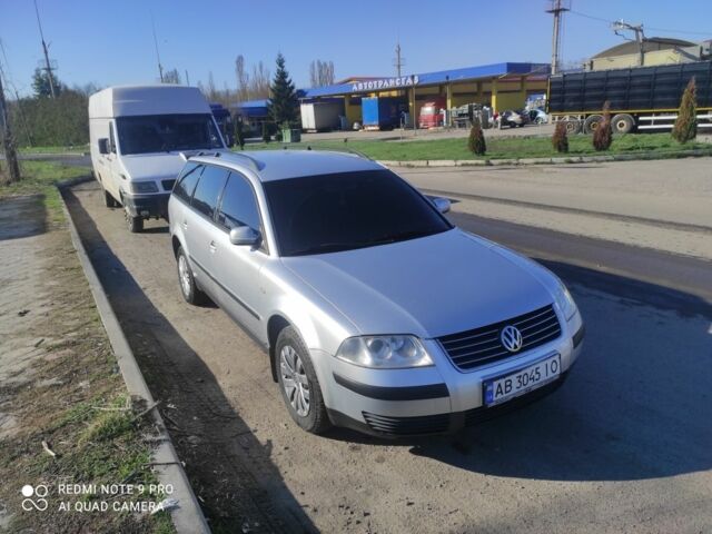 Серый Фольксваген Пассат, объемом двигателя 1.6 л и пробегом 286 тыс. км за 4300 $, фото 1 на Automoto.ua