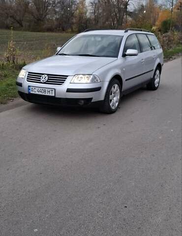Серый Фольксваген Пассат, объемом двигателя 1.78 л и пробегом 194 тыс. км за 4800 $, фото 1 на Automoto.ua