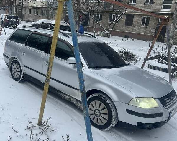 Сірий Фольксваген Пассат, об'ємом двигуна 2 л та пробігом 320 тис. км за 4850 $, фото 1 на Automoto.ua