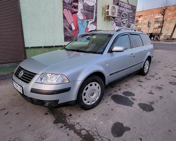 Сірий Фольксваген Пассат, об'ємом двигуна 1.6 л та пробігом 250 тис. км за 3550 $, фото 1 на Automoto.ua