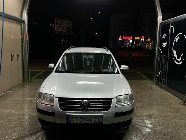 Серый Фольксваген Пассат, объемом двигателя 1.9 л и пробегом 200 тыс. км за 2800 $, фото 1 на Automoto.ua